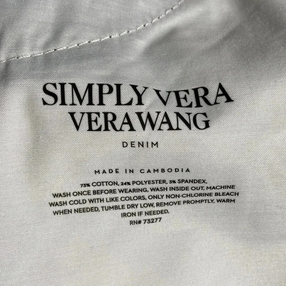 Simply Vera |Vera Wang Shorts - Picture 6 of 7